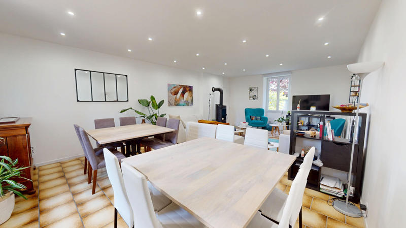 Maison - 130 m² - 6 pièces