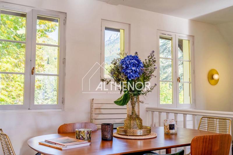 Appartement - 125 m² - 4 pièces