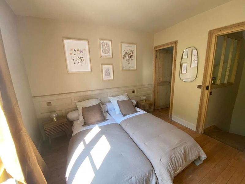 Maison - 185 m² - 8 pièces