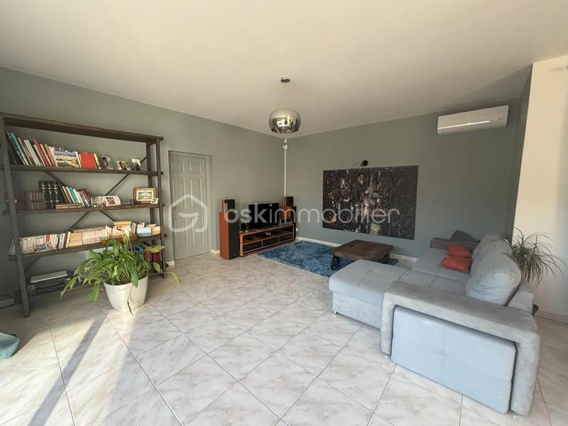 Villa - 153 m² - 5 pièces