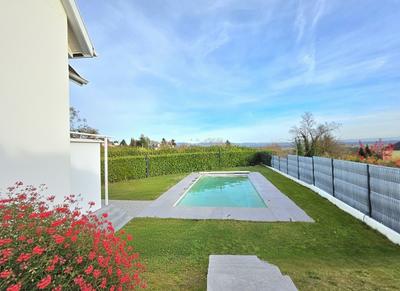 Maison contemporaine - 127 m² - 6 pièces