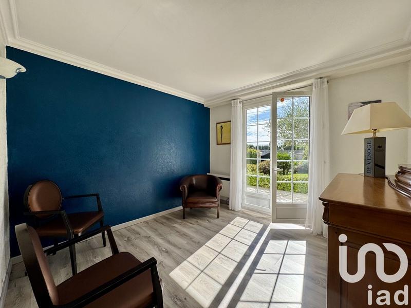 Maison - 300 m² - 8 pièces