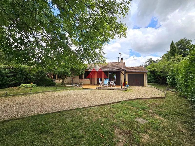 Maison - 98 m² - 5 pièces