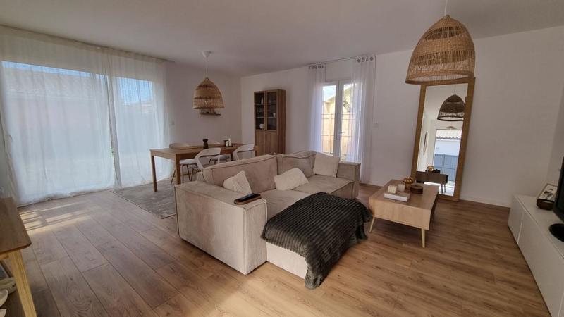 Maison - 86 m² - 4 pièces