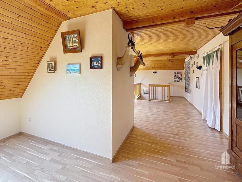 Appartement - 189 m² - 7 pièces