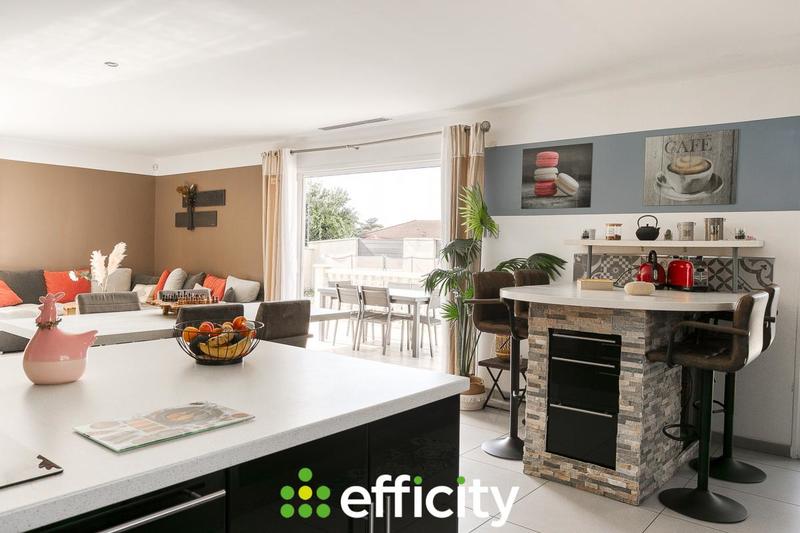 Maison - 136 m² - 5 pièces