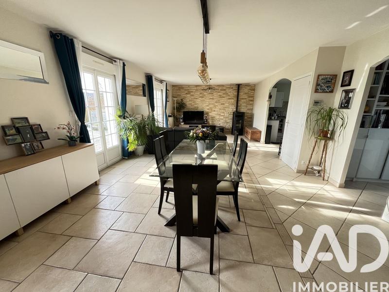 Maison - 138 m² - 5 pièces