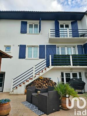 Maison - 98 m² - 5 pièces