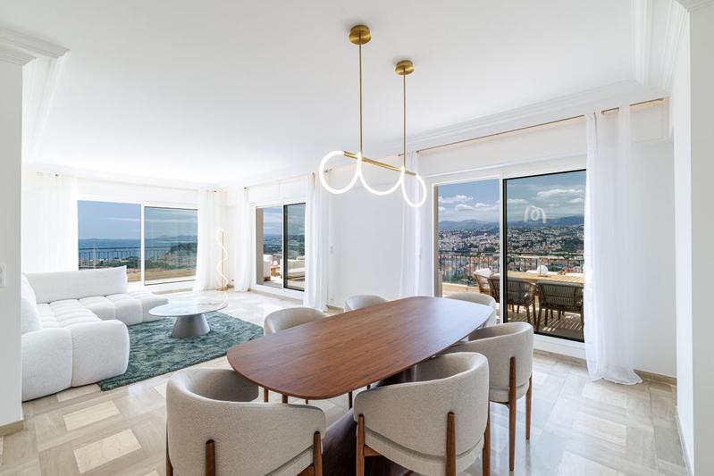 Appartement - 167 m² - 5 pièces