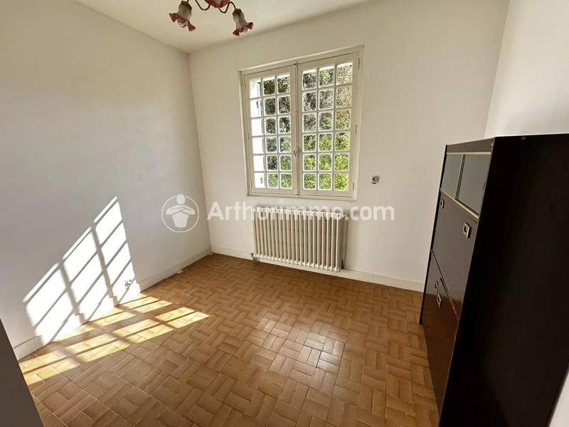 Maison - 180 m² - 7 pièces