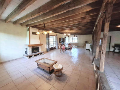 Maison - 170 m² - 4 pièces