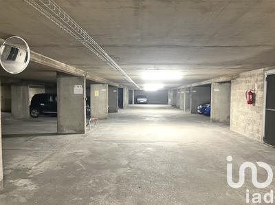 Parking - 12 m²