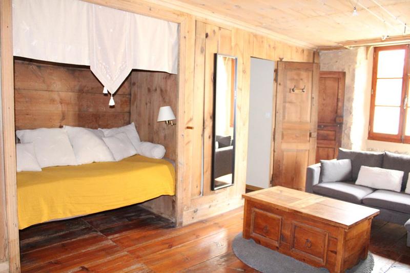 Maison - 200 m² - 11 pièces