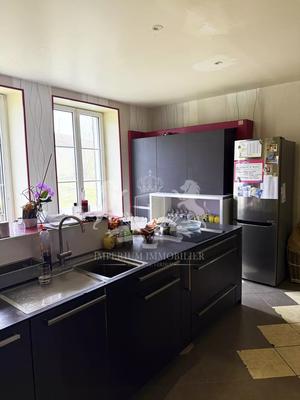 Haras - 200 m² - 5 pièces