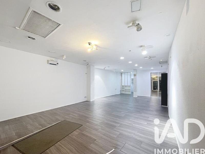 Maison de ville - 251 m² - 6 pièces