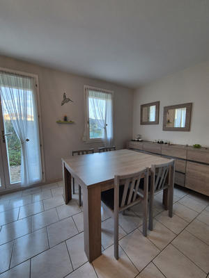 Maison - 85 m² - 5 pièces