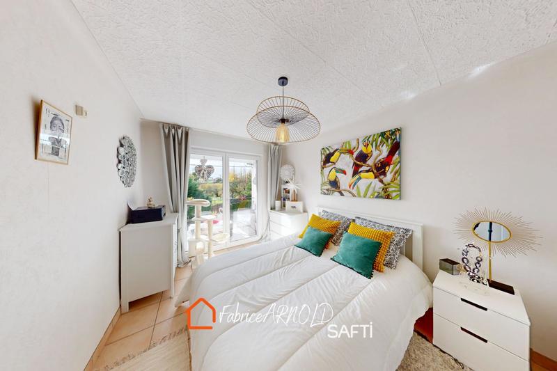 Maison - 140 m² - 6 pièces