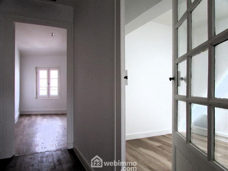 Immeuble - 84 m² - 4 pièces