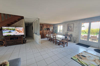 Maison - 130 m² - 6 pièces