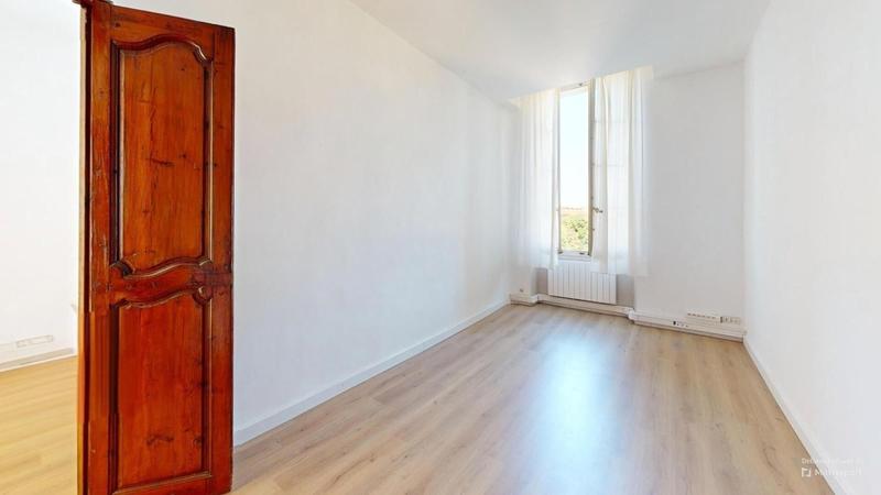 Appartement - 98 m² - 5 pièces