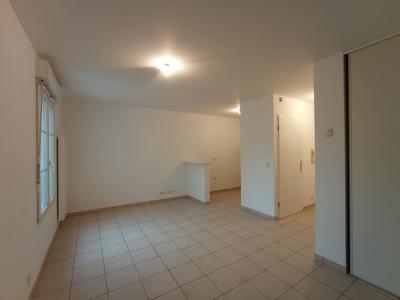 Studio - 27 m² - 1 pièce