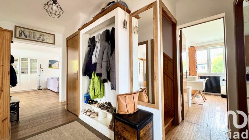 Maison - 224 m² - 11 pièces