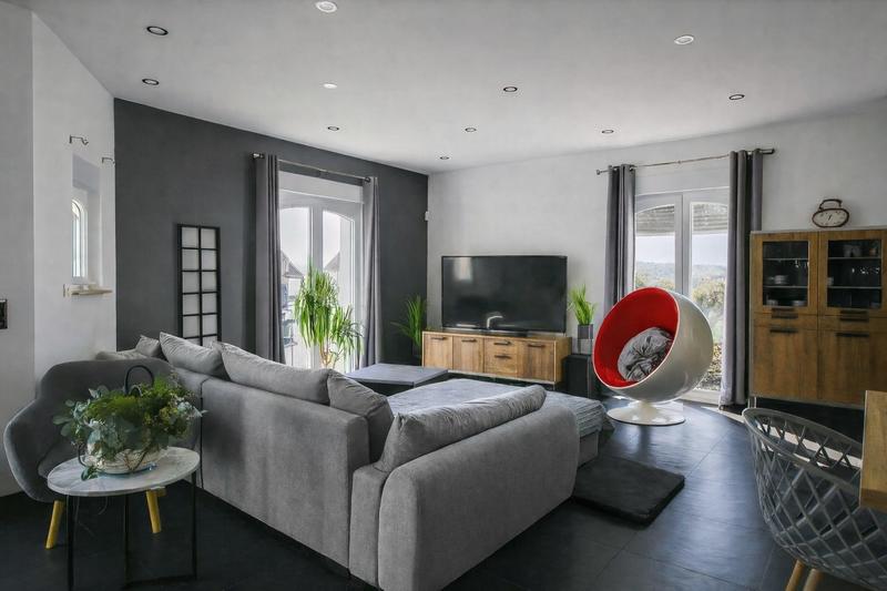 Maison - 175 m² - 5 pièces