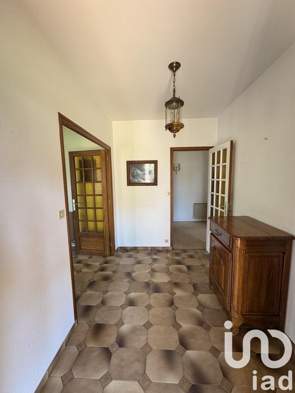 Maison - 270 m² - 9 pièces