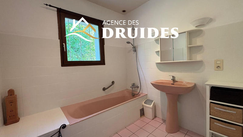 Maison - 159 m² - 6 pièces