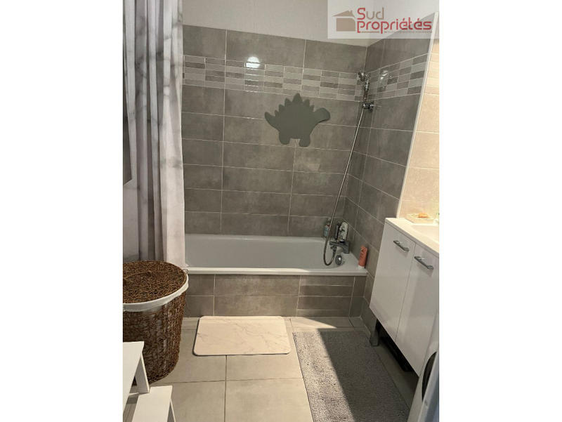 Maison - 64 m² - 4 pièces