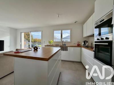 Maison - 79 m² - 4 pièces