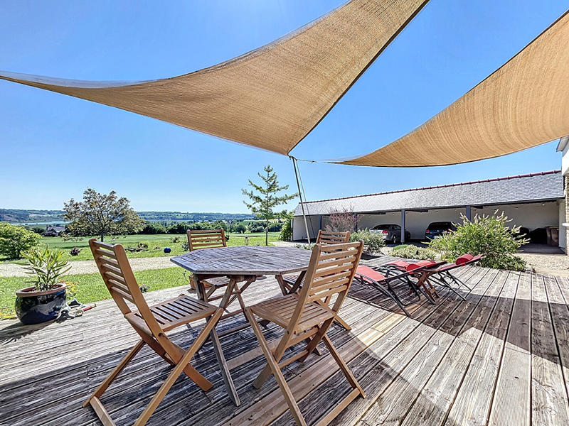 Maison - 408 m² - 11 pièces