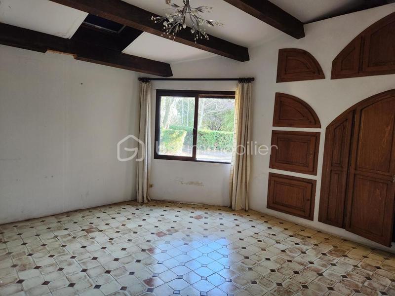 Maison en pierre - 193 m² - 6 pièces