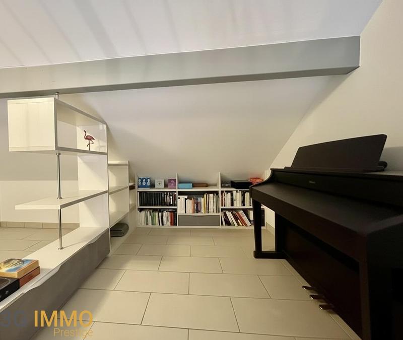 Duplex - 150 m² - 7 pièces