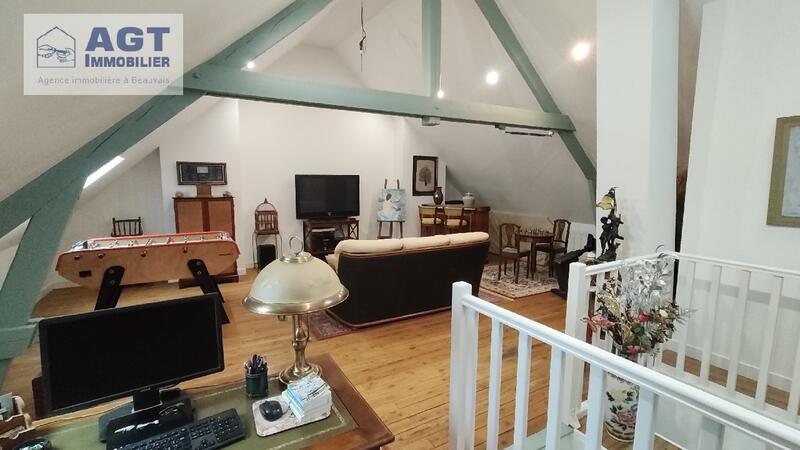 Maison - 95 m² - 4 pièces