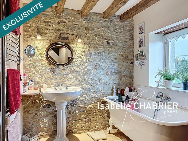 Maison - 95 m² - 4 pièces