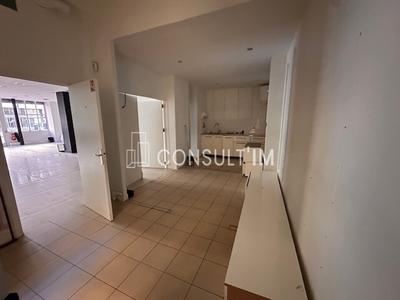 Local commercial - 91 m²