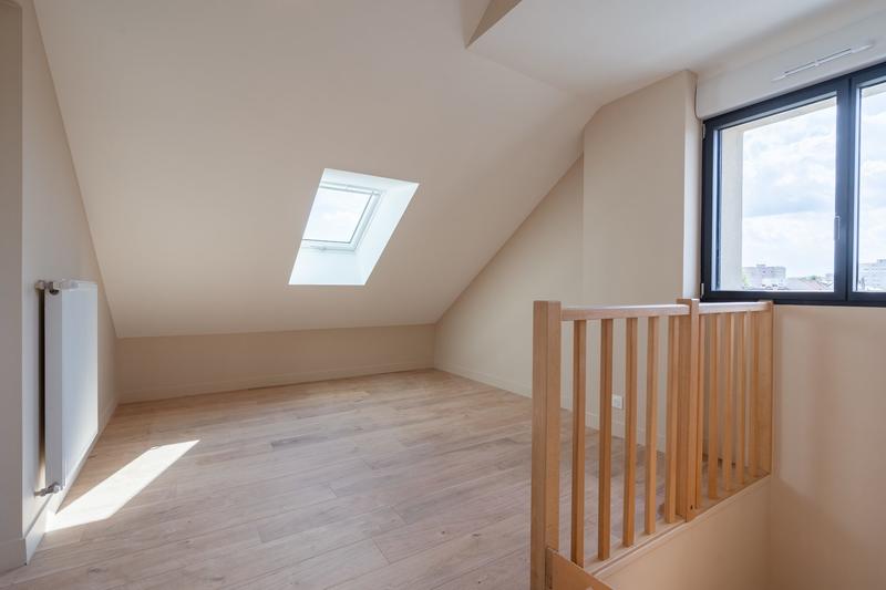 Maison - 92 m² - 6 pièces