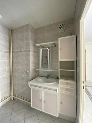 Appartement - 66 m² - 2 pièces