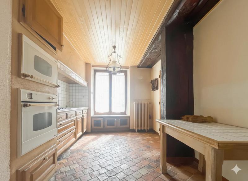 Maison - 122 m² - 6 pièces