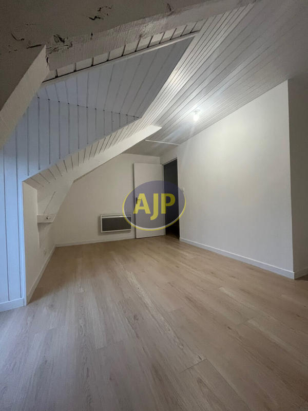 Maison - 70 m² - 4 pièces