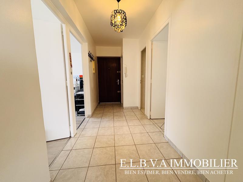 Appartement - 70 m² - 3 pièces