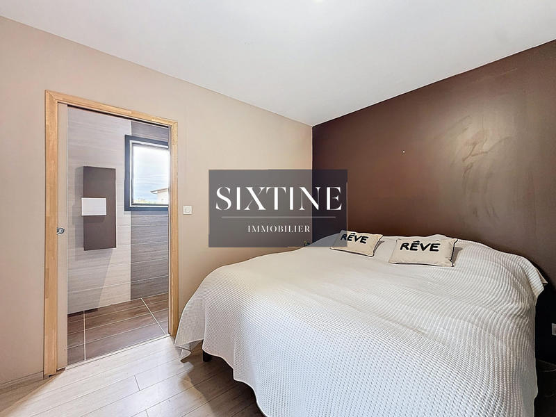 Maison - 138 m² - 5 pièces