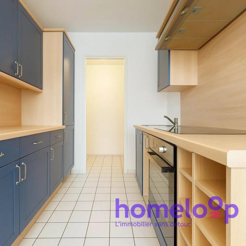 Appartement - 90 m² - 4 pièces