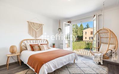 Appartement - 84 m² - 4 pièces