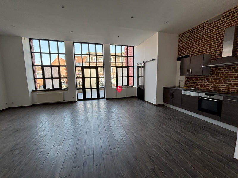 Loft - 88 m² - 3 pièces