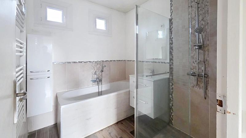 Maison - 77 m² - 5 pièces