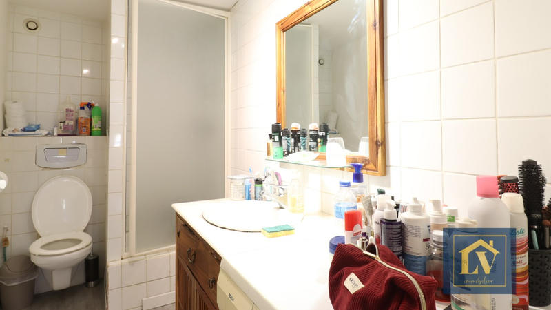 Immeuble - 9 pièces