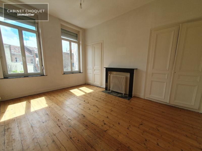 Immeuble - 185 m² - 9 pièces