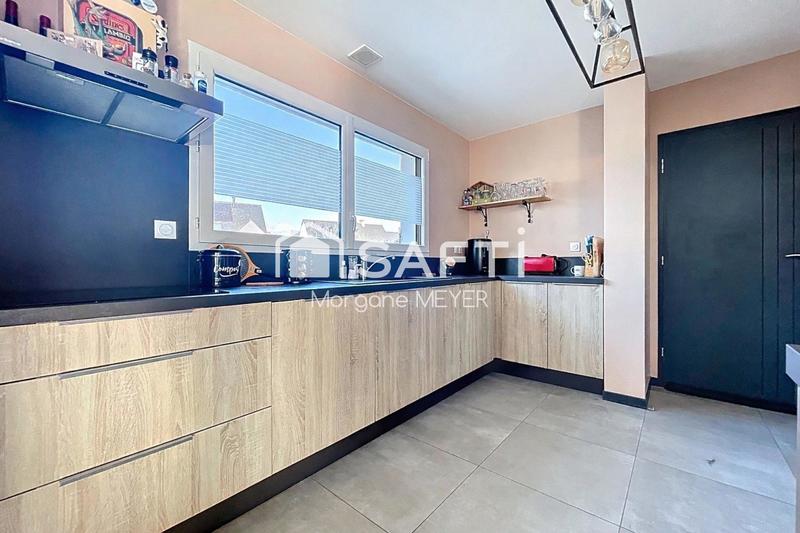 Maison - 102 m² - 4 pièces